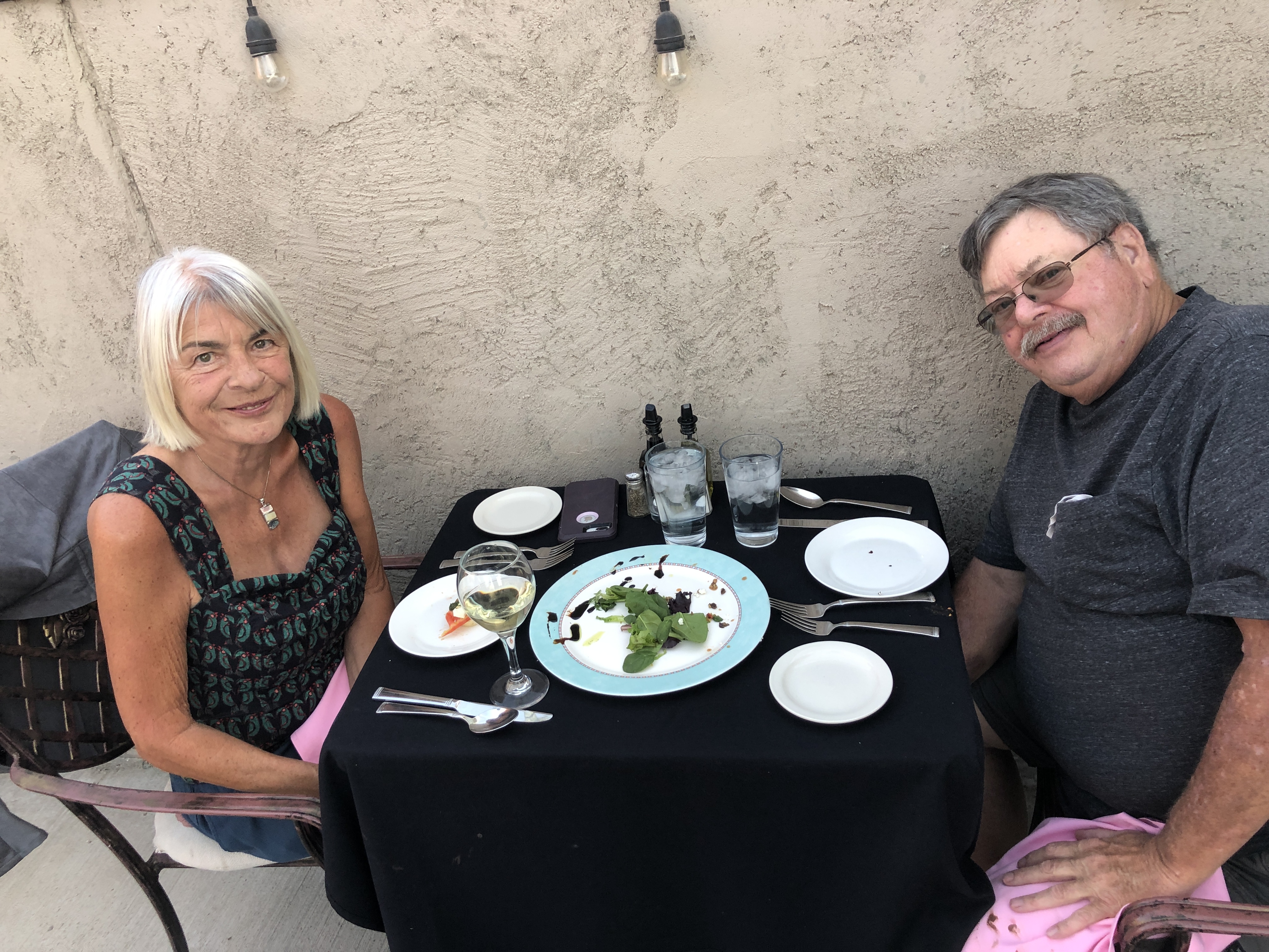 800E13C5-F31B-4083-AC1E-0CDFFD27E968