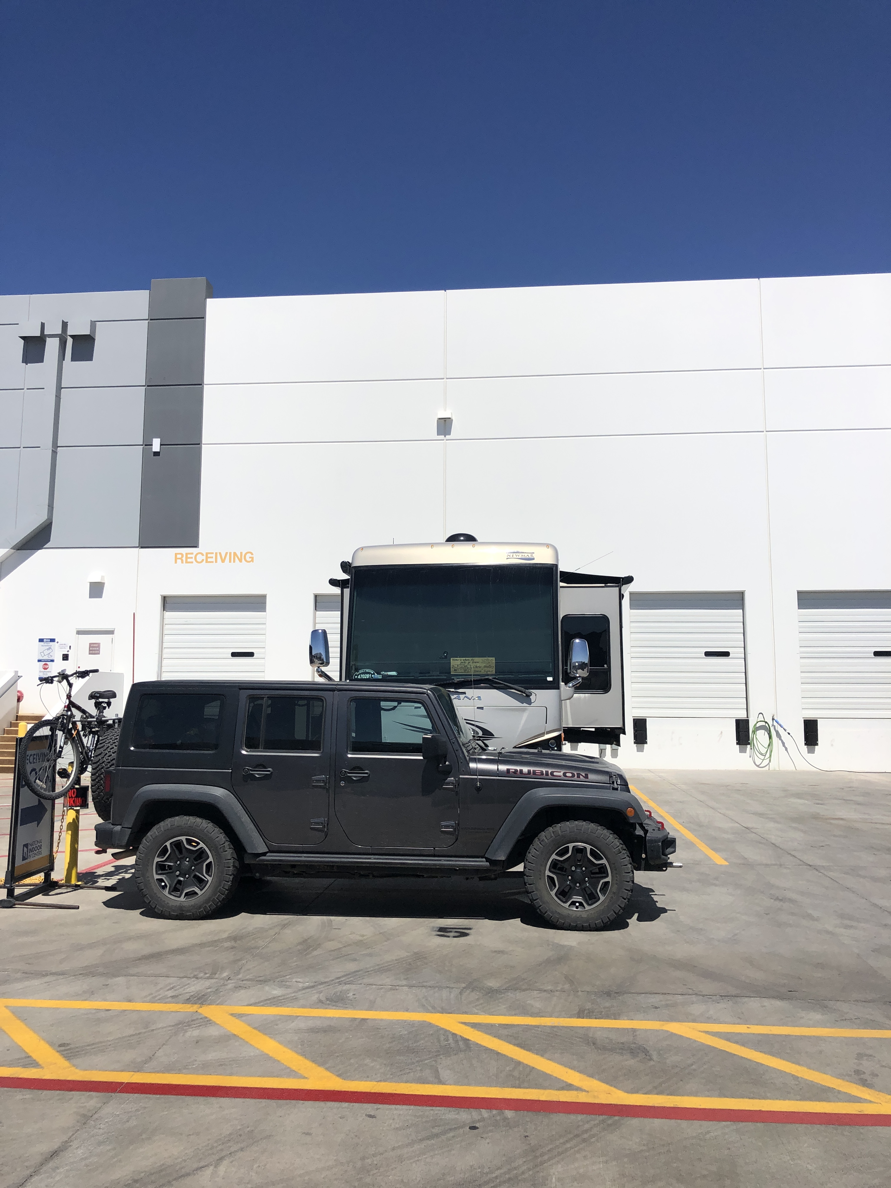 5E5C8CBB-2547-4C30-AC04-B35B02013156