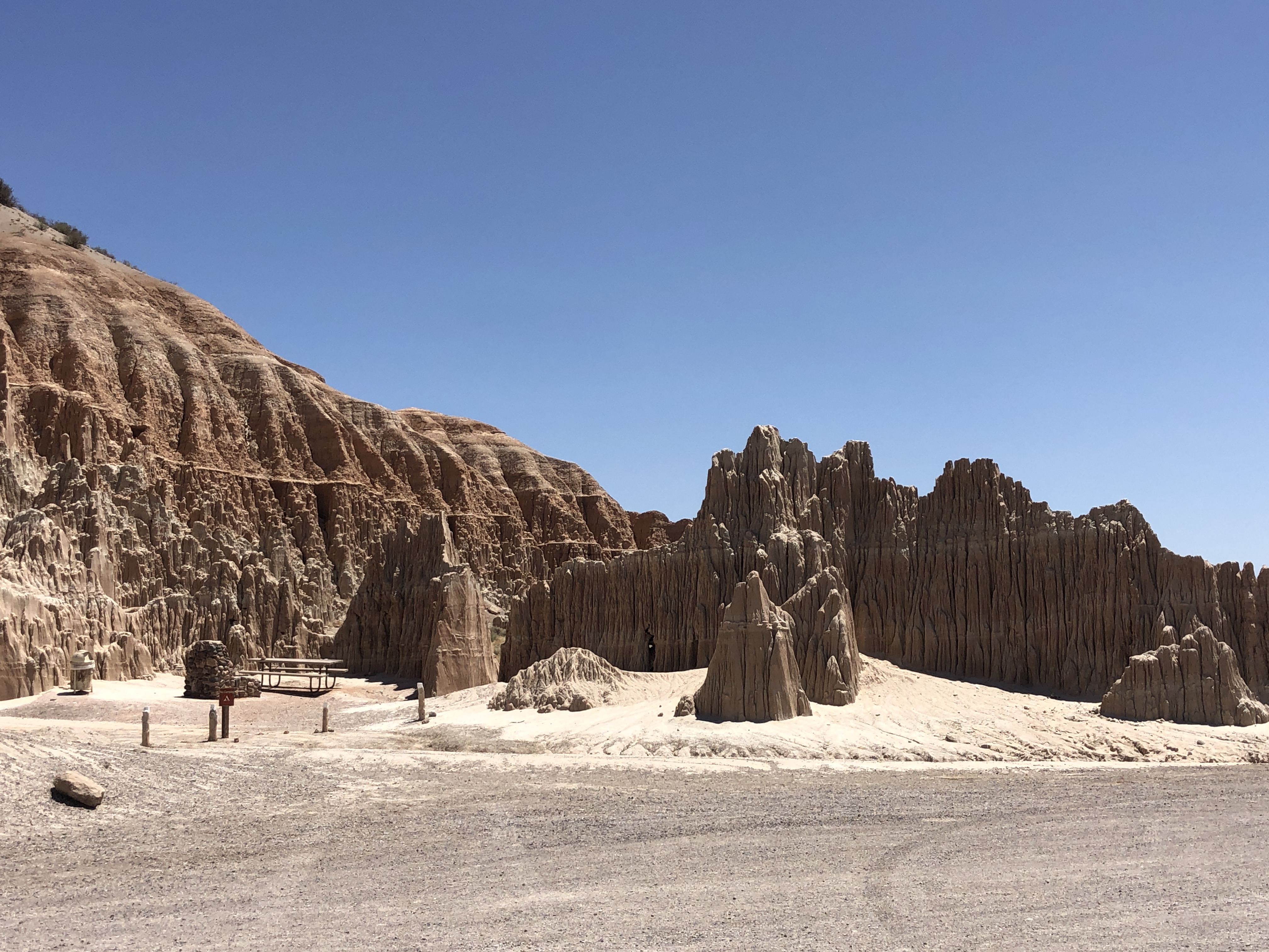 15C51B95-4897-4280-BD37-07B8F43C6E9E