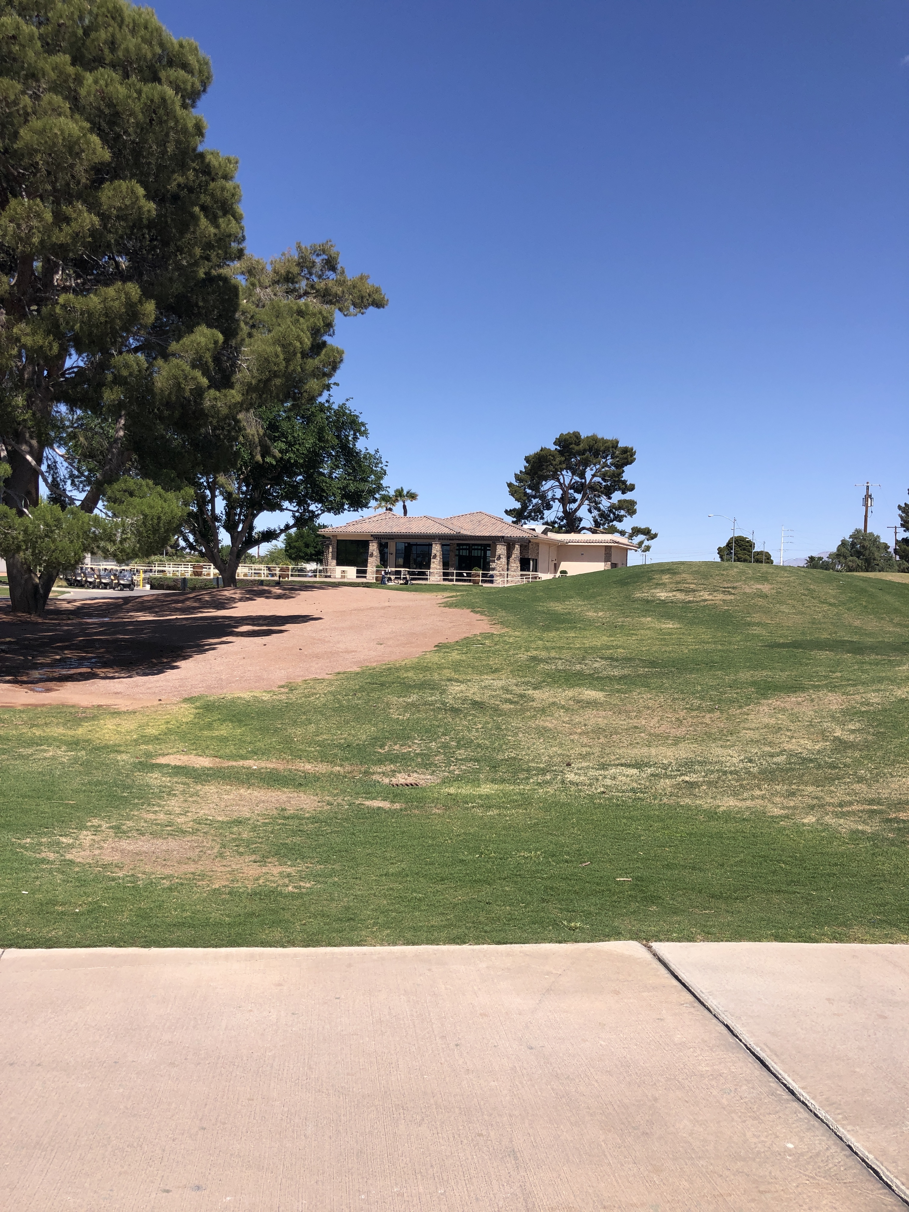 7531E2AB-1190-4D8C-A71B-0B41D769D9DE