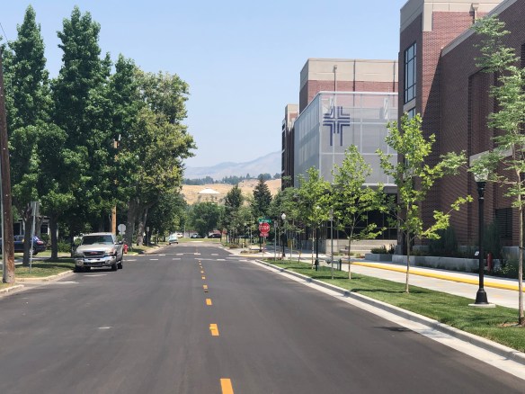 122FB439-B64D-48AB-A1F8-E8C52FED2F27