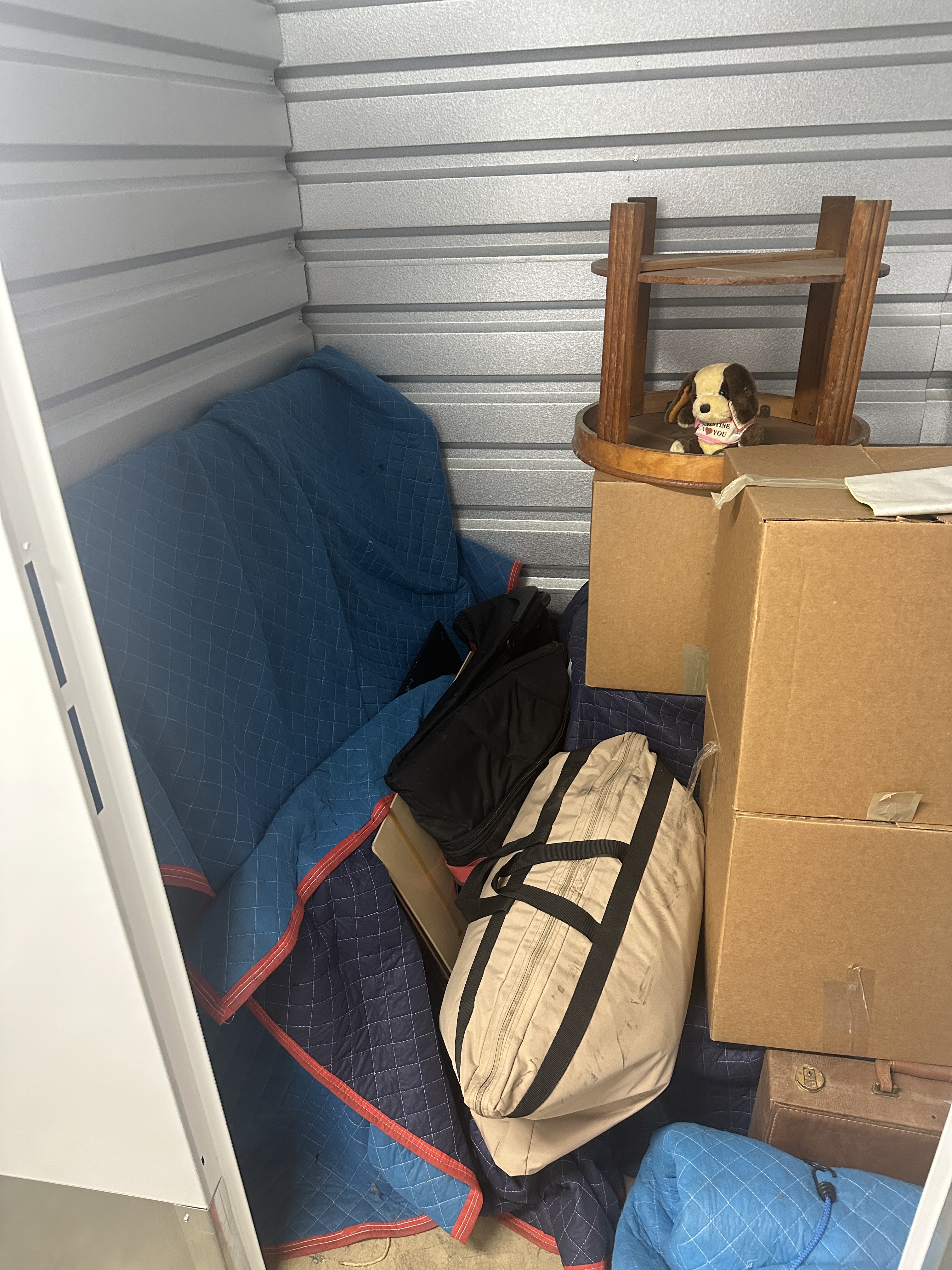 0174CC3C-938F-45EB-AB58-00B8FCF45BA7