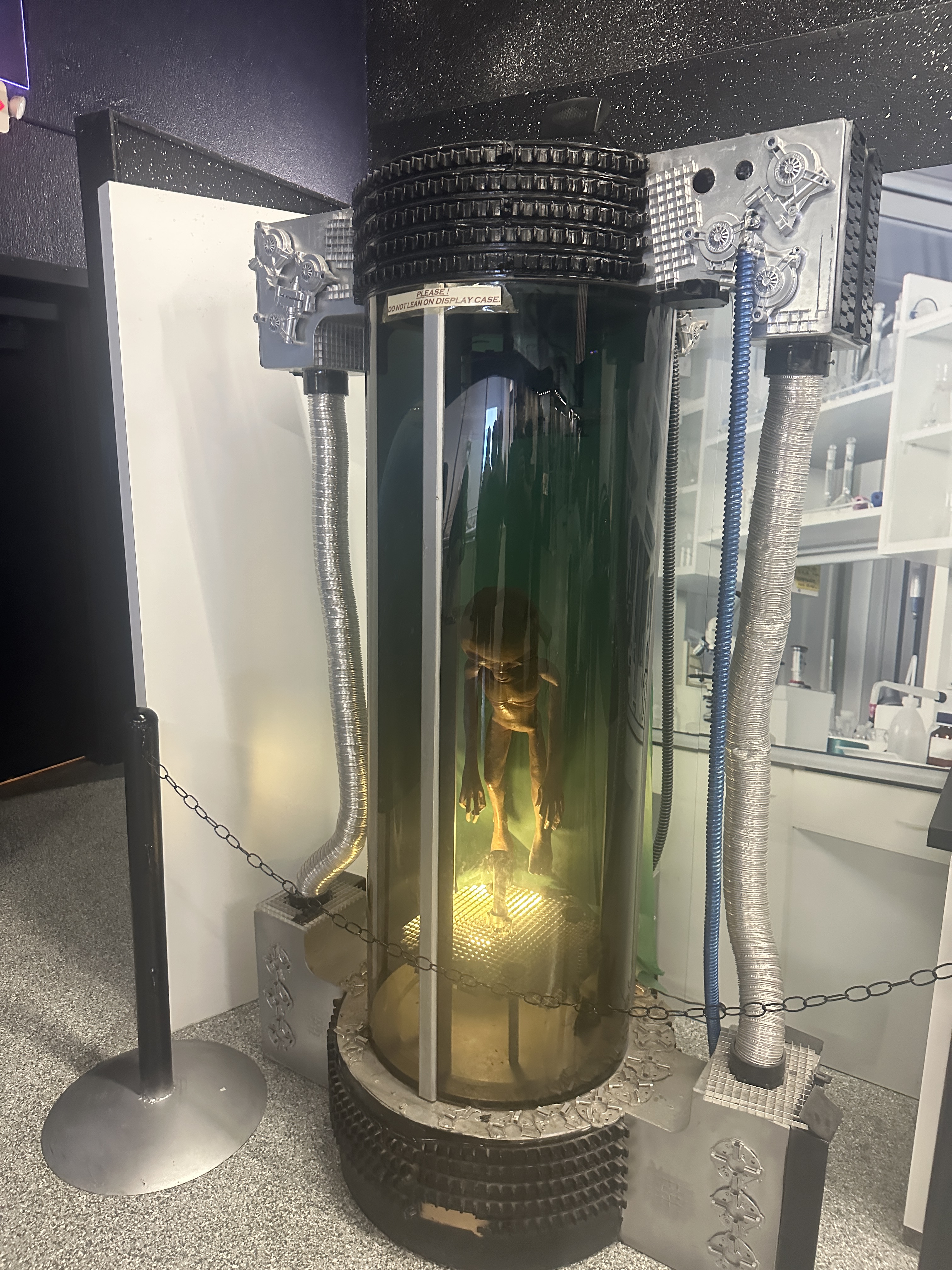 2DCC66F6-6C30-42EA-AF1C-F2DEC9ADC23D