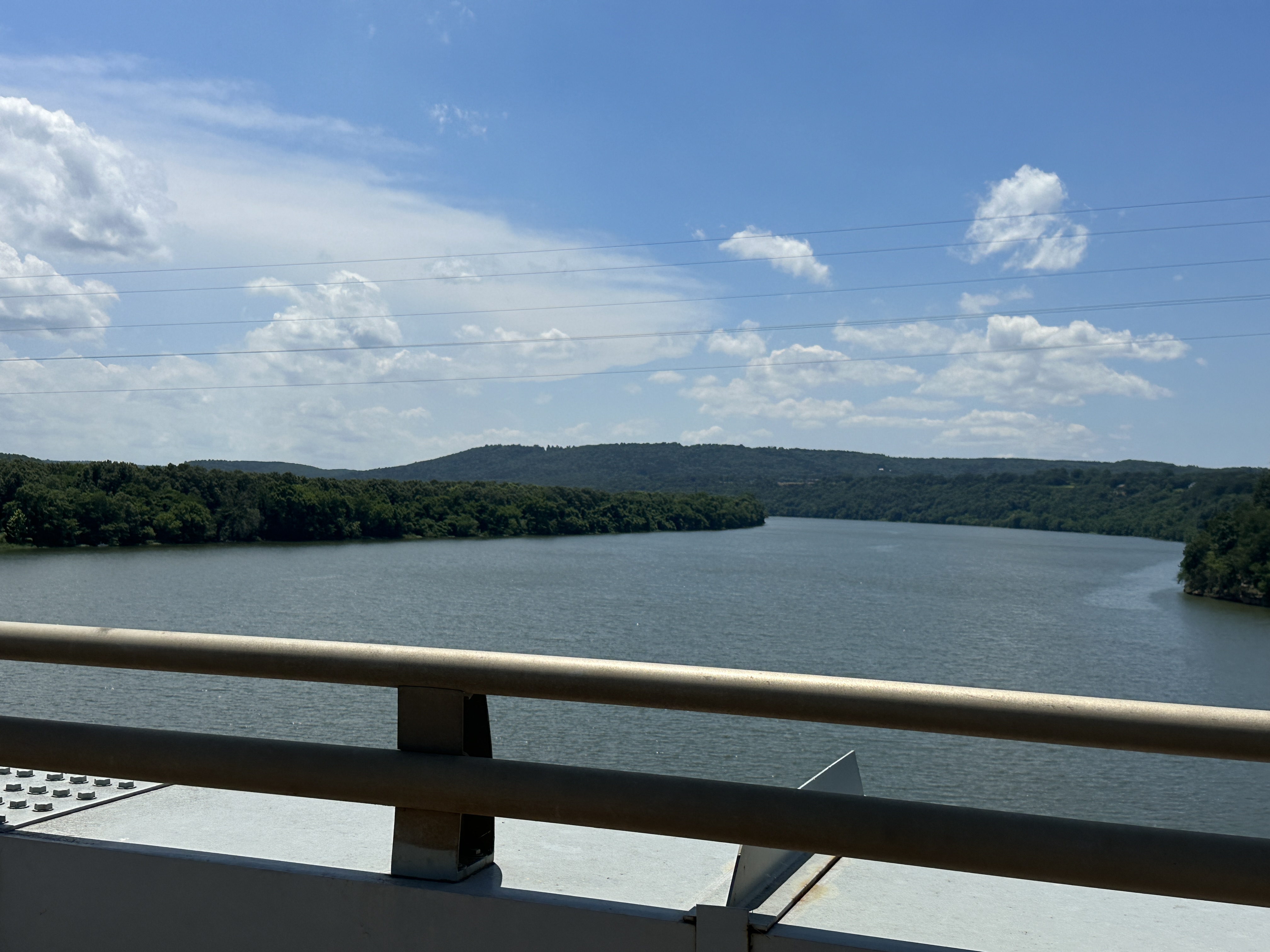 4FB3A344-0CD2-4EA7-B5B3-B2D2EBE7A898