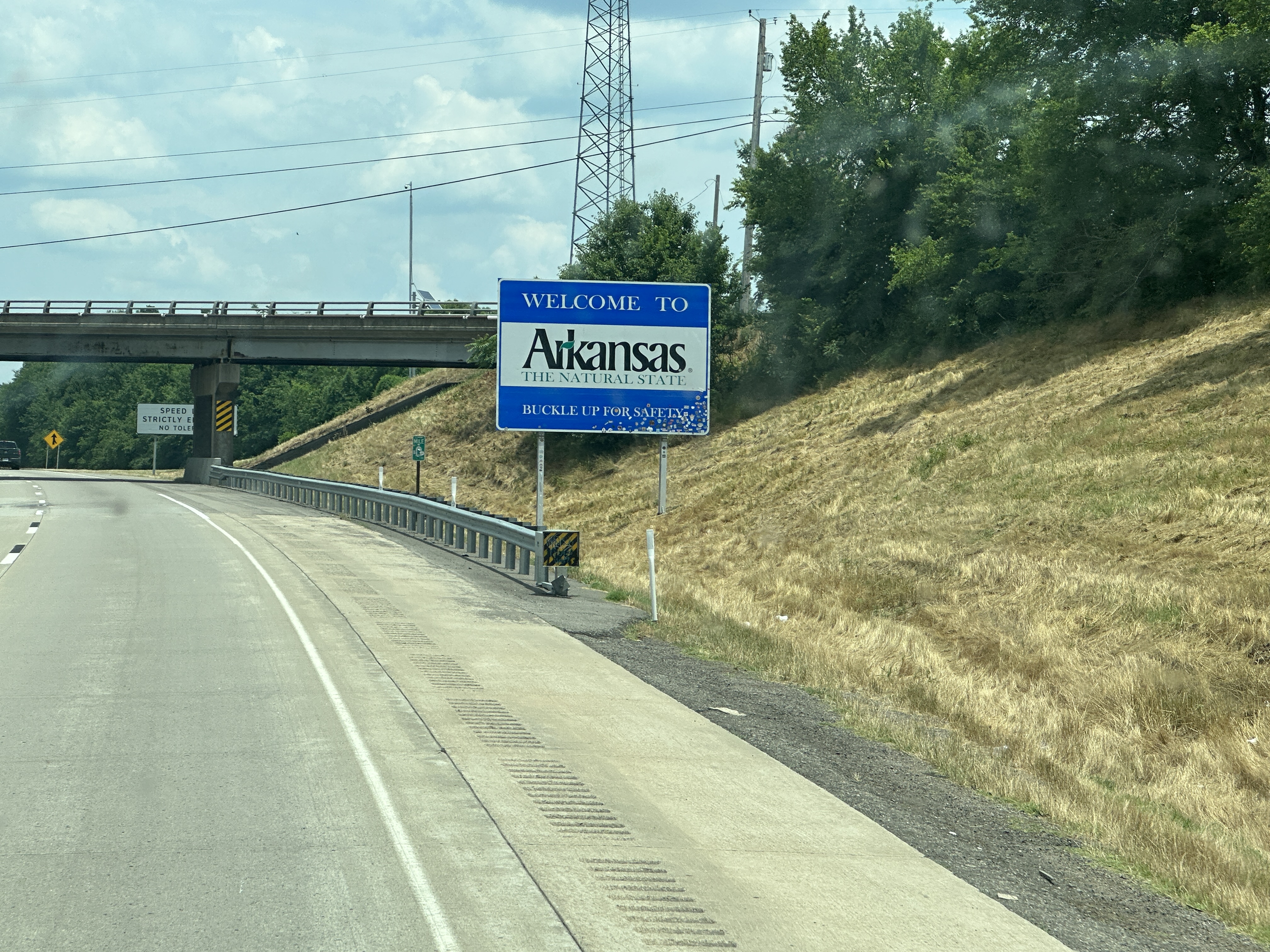 8C555DCC-AEA9-4E36-B440-256EB7E98838