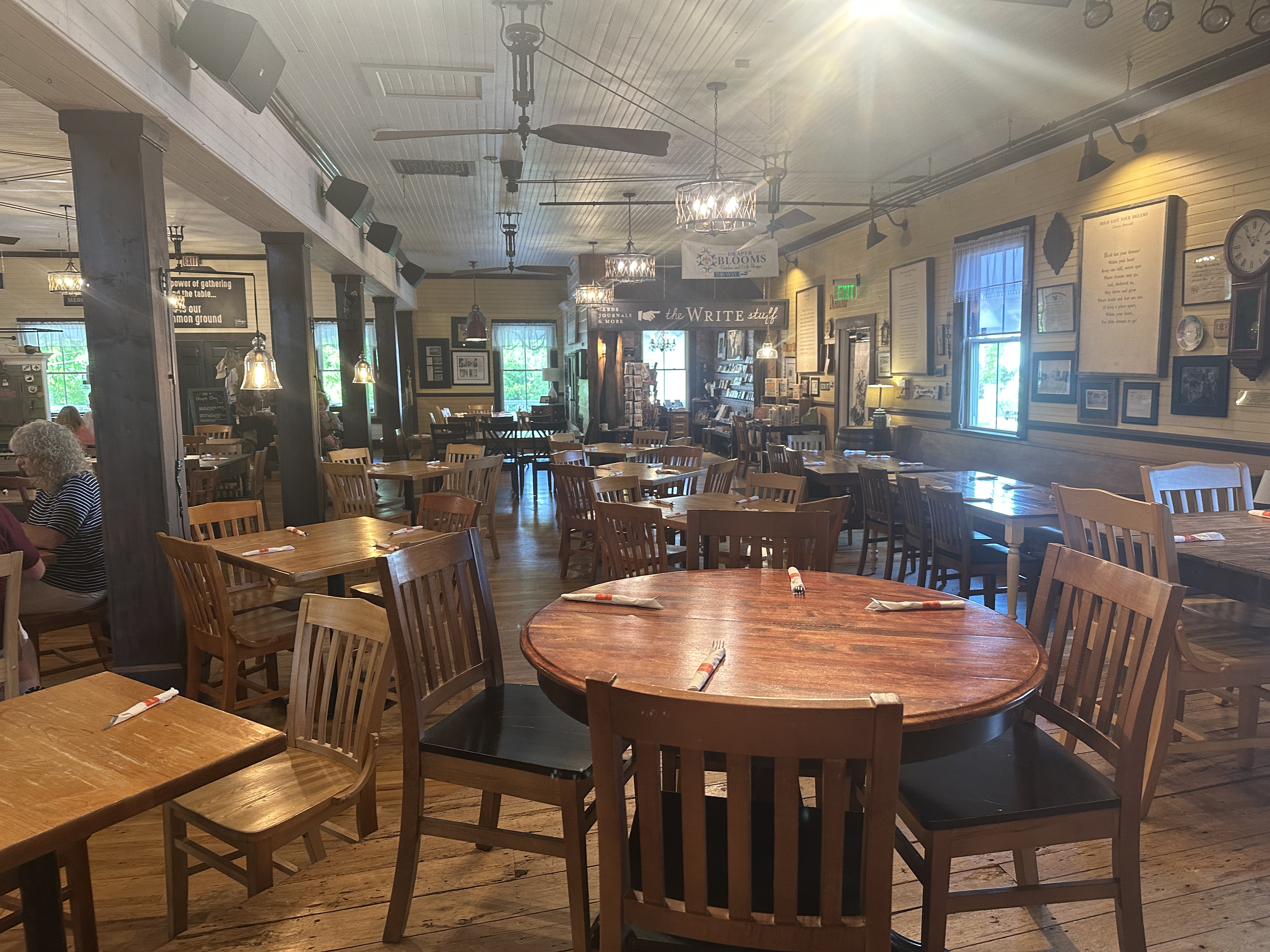 D19CDA0F-631D-474E-AD28-610935A4A561