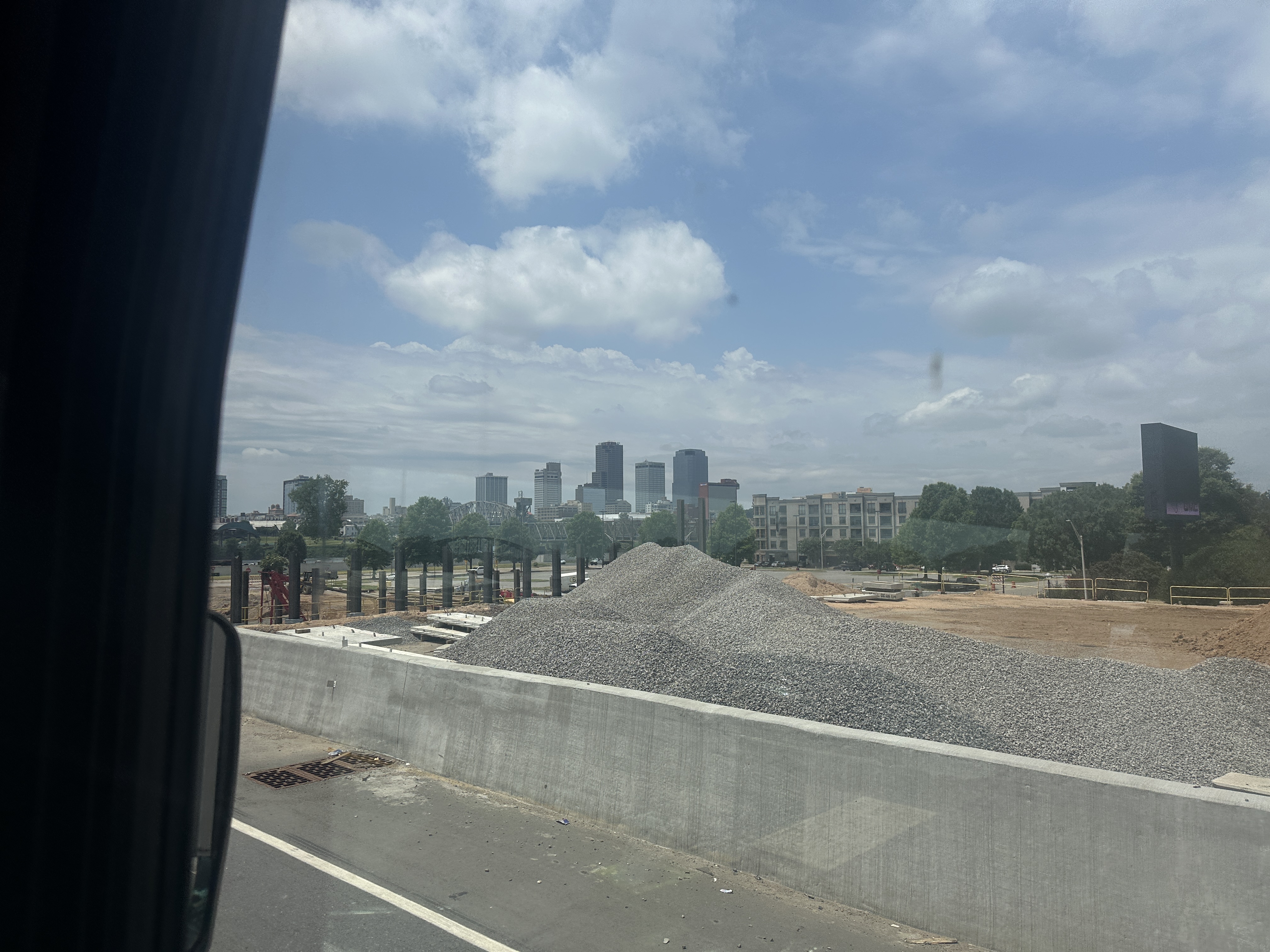 FA9457CF-6E97-479D-B645-CAFCFAF398C6