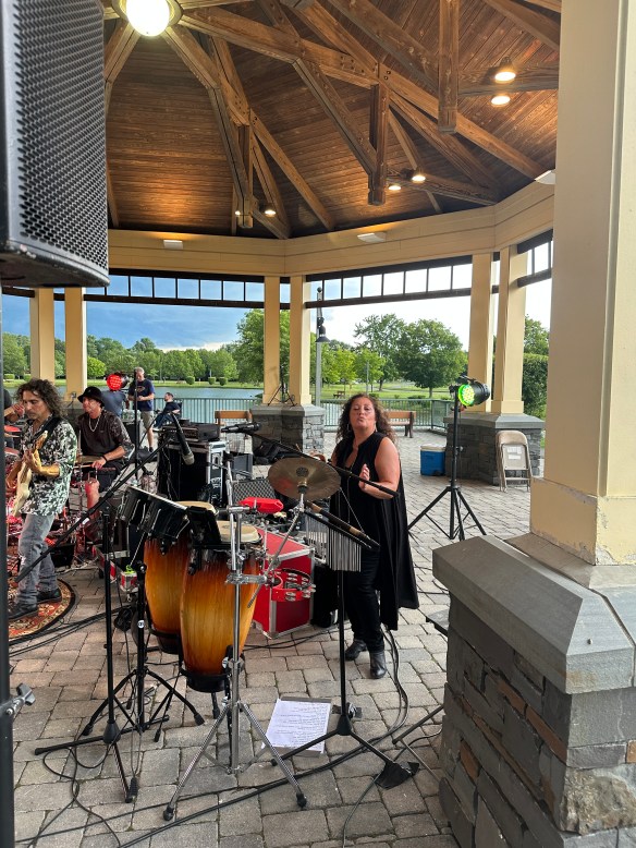 7A583135-9226-40A7-8A32-5F7DF2D80B00