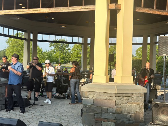 EF54D297-358E-45A4-A133-264D869BB51A