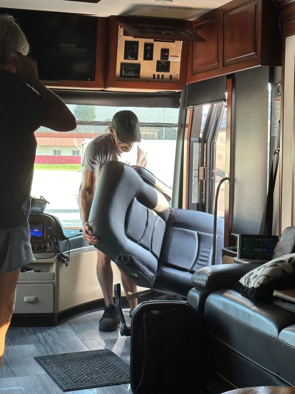 58131061-E44E-4408-9F04-89CD57059356