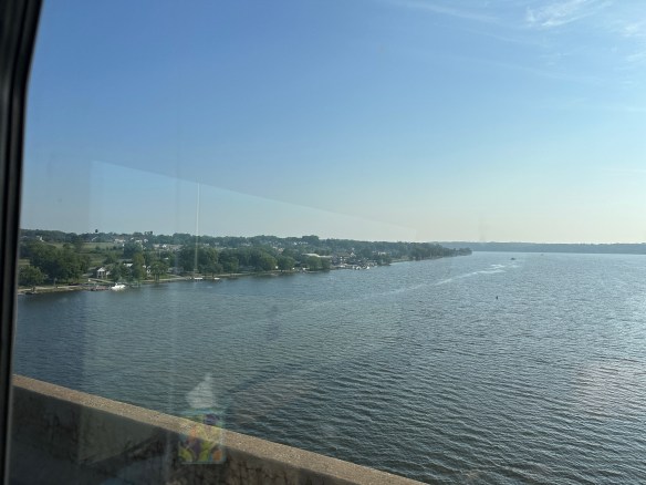 90B92A61-A090-4421-9A09-A508E2B47E20