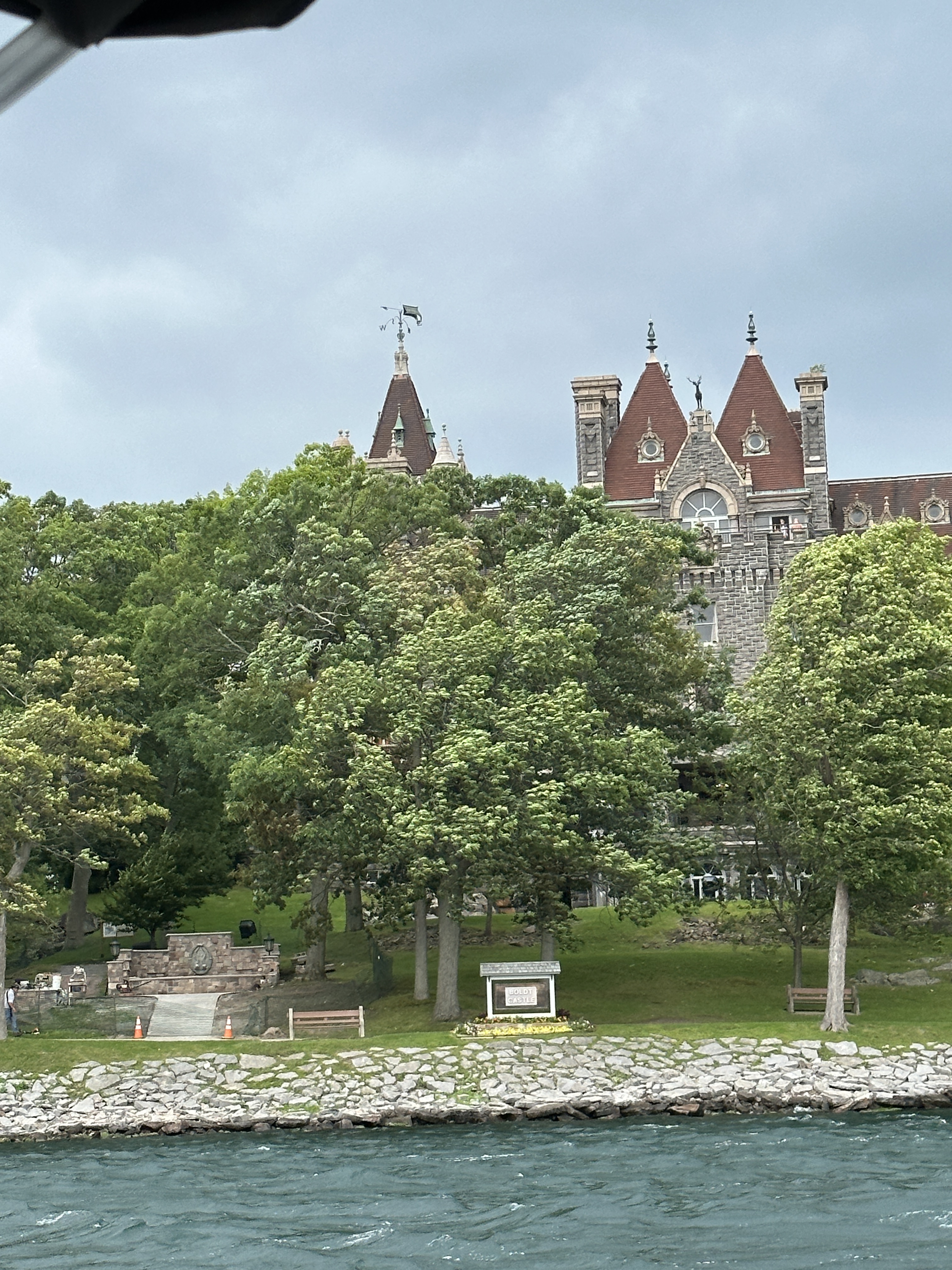 DEF30045-69CE-49ED-AA3E-02FB15D9062D