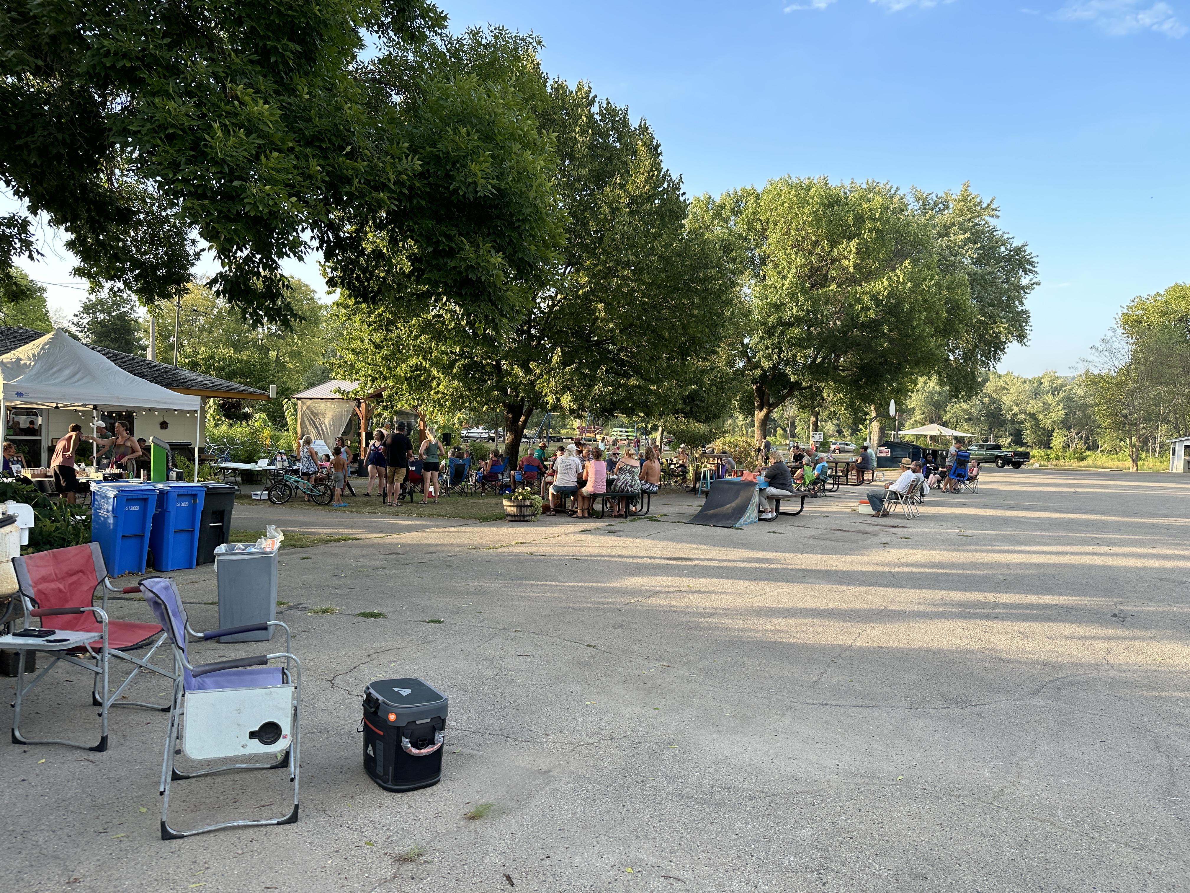 4A1A7D2F-B4D7-436F-ADB5-69943285F912